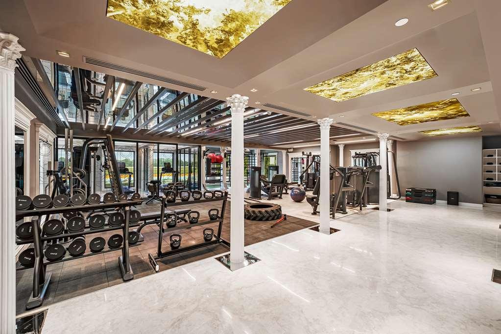 Radisson Blu *