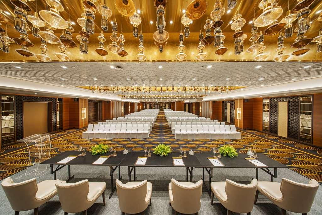 Hotel Radisson Blu Chennai