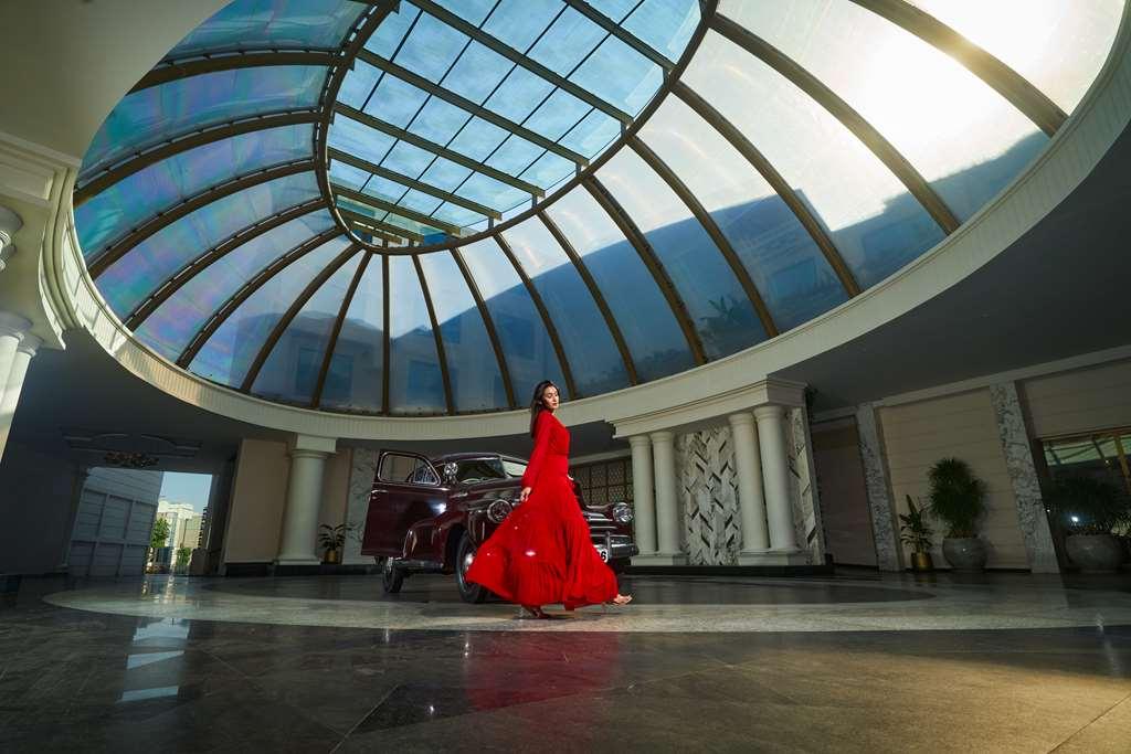Radisson Blu Hotel *