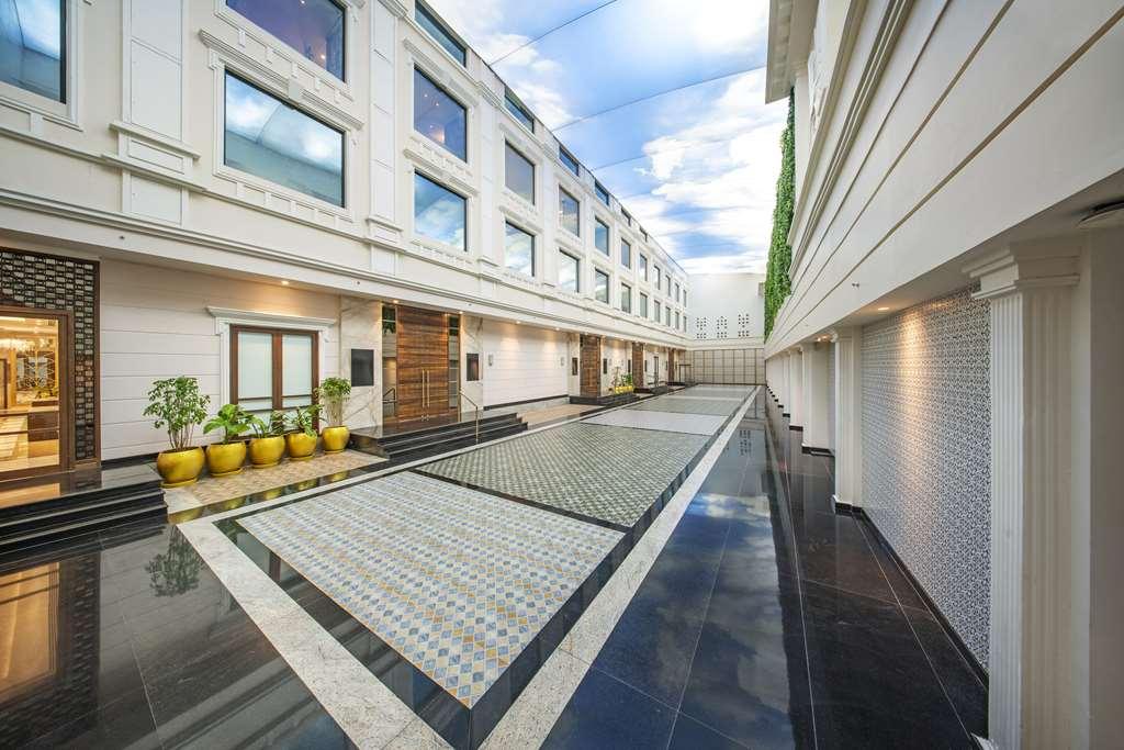 Radisson Blu Chennai