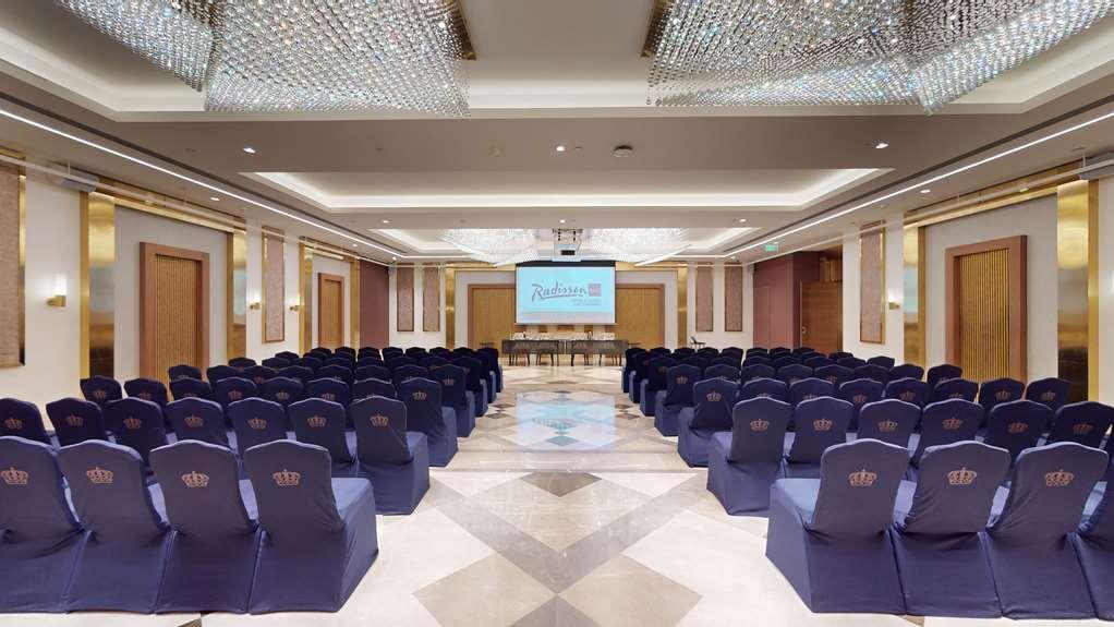 Radisson Blu